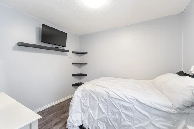 27 Brock Street, Ajax - photo 45