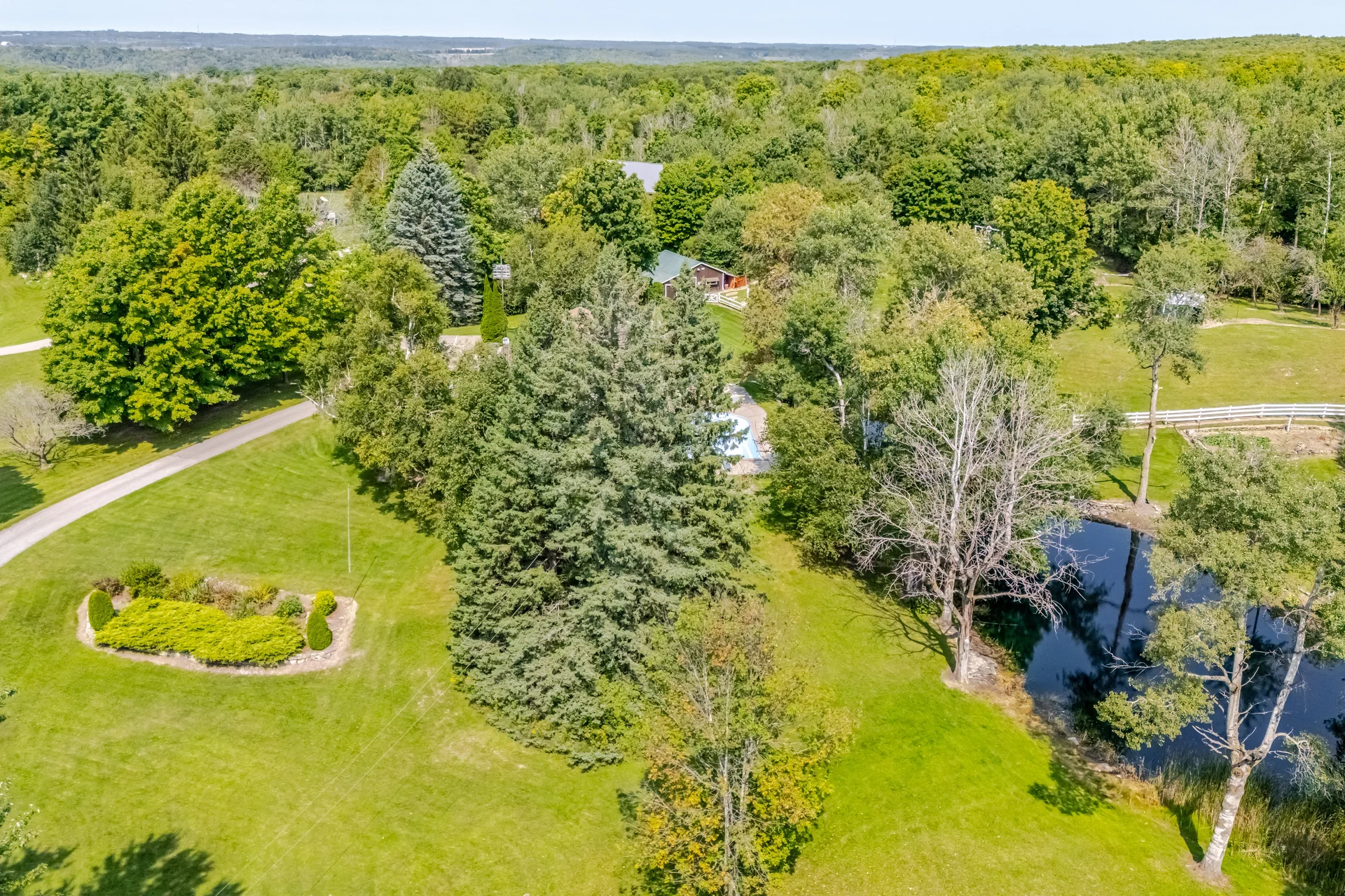 16735 Mississauga Road, Terra Cotta - photo 3