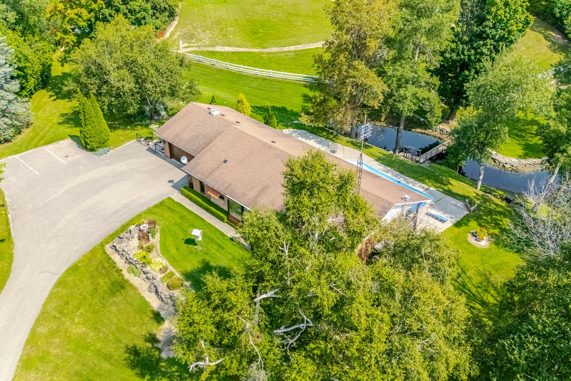 16735 Mississauga Road, Terra Cotta - photo 6