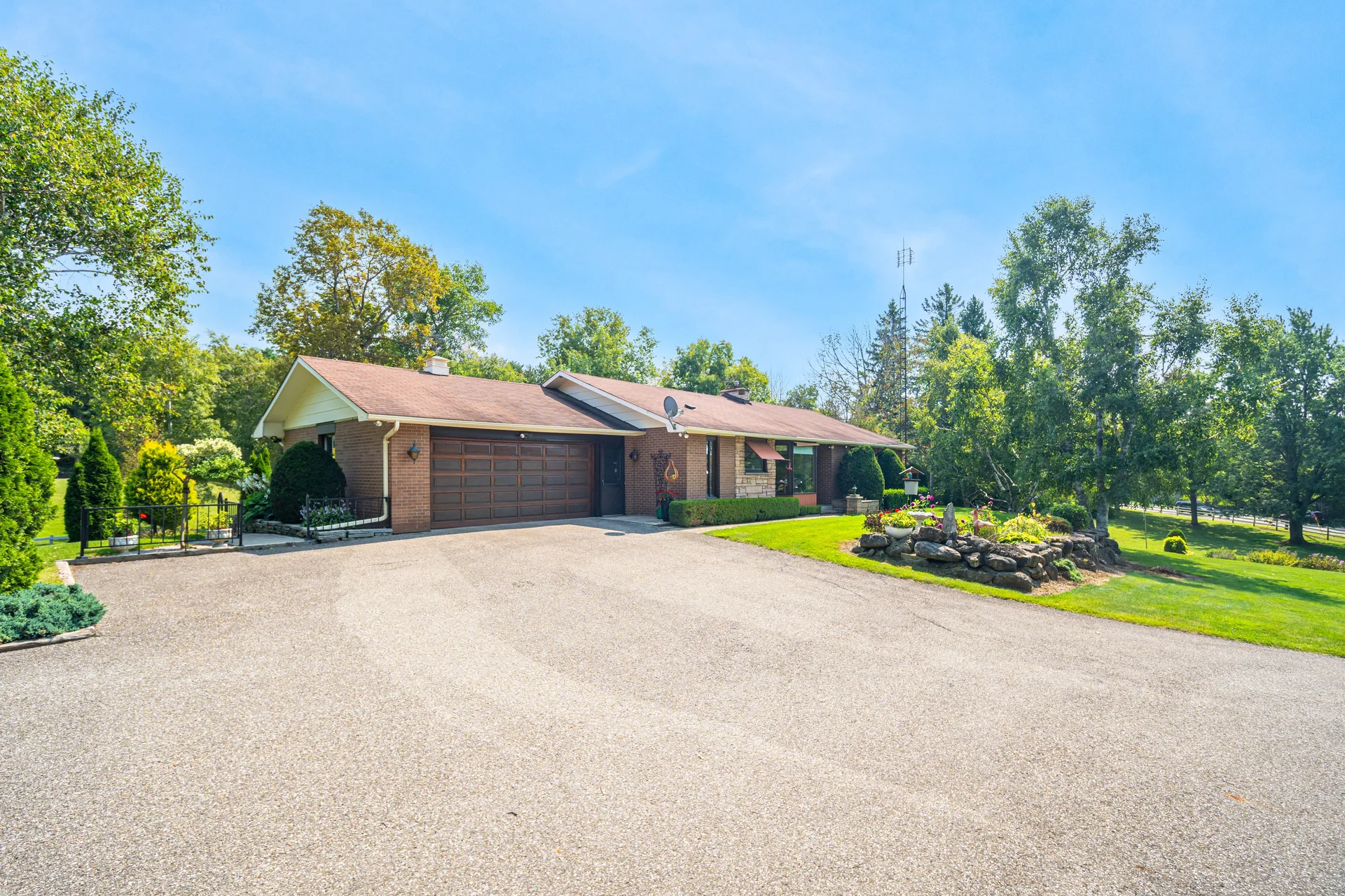16735 Mississauga Road, Terra Cotta - photo 14
