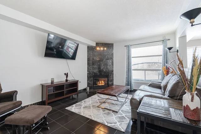 7 Holmes Crescent, Ajax - photo 16