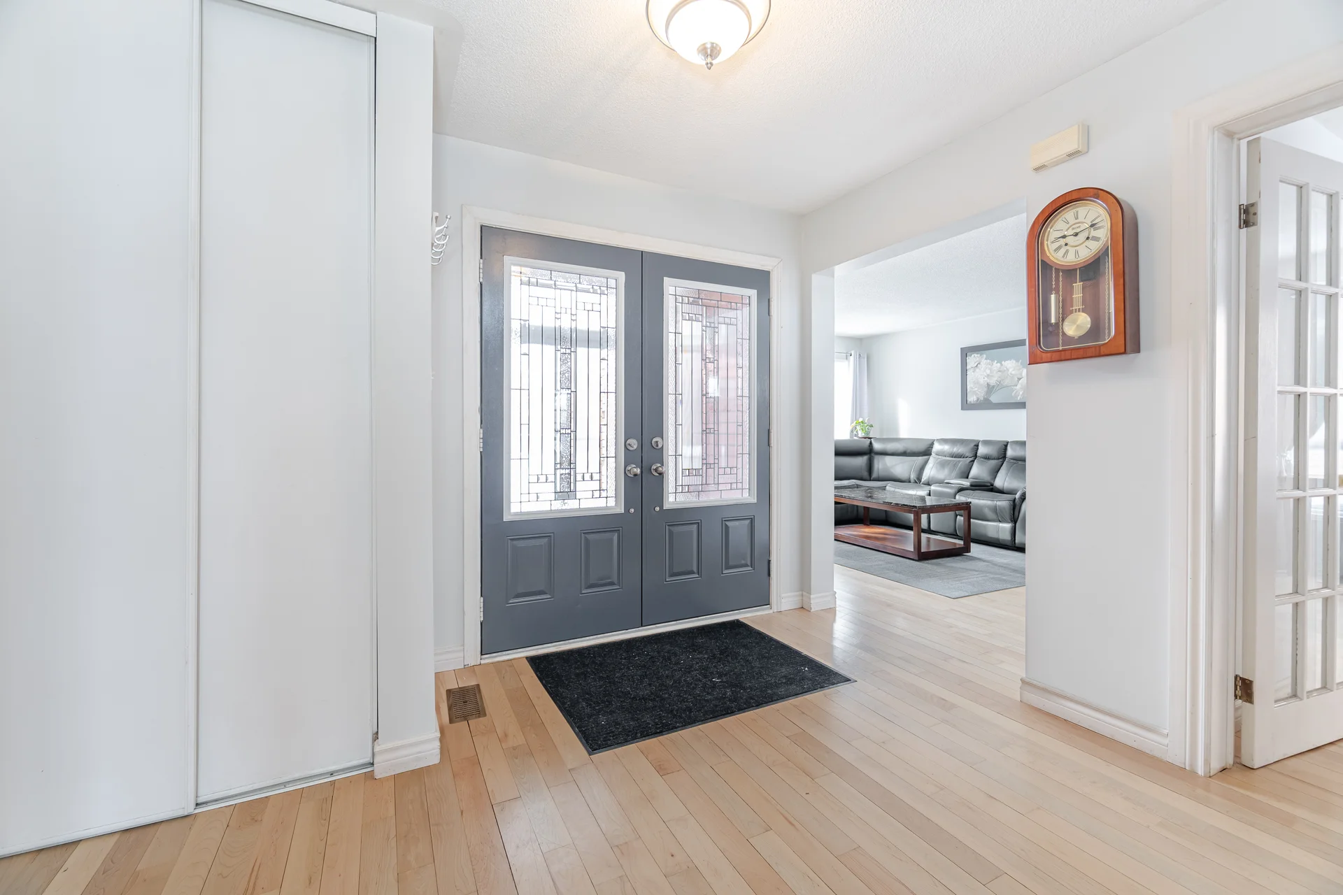 7 Holmes Crescent, Ajax - photo 9
