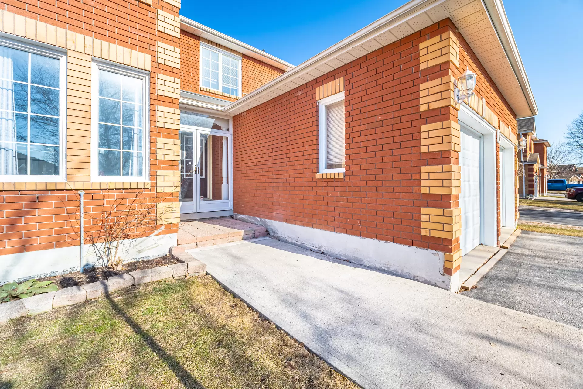 7 Holmes Crescent, Ajax - photo 8