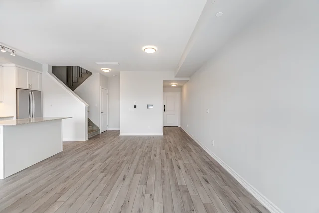 #305-349 Wheat Boom Drive, Oakville - photo 12