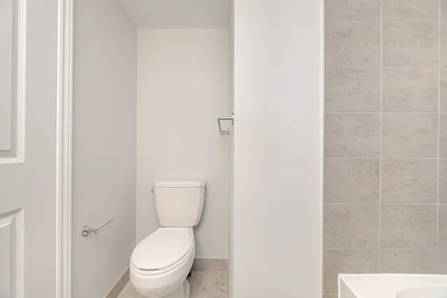 #305-349 Wheat Boom Drive, Oakville - photo 33
