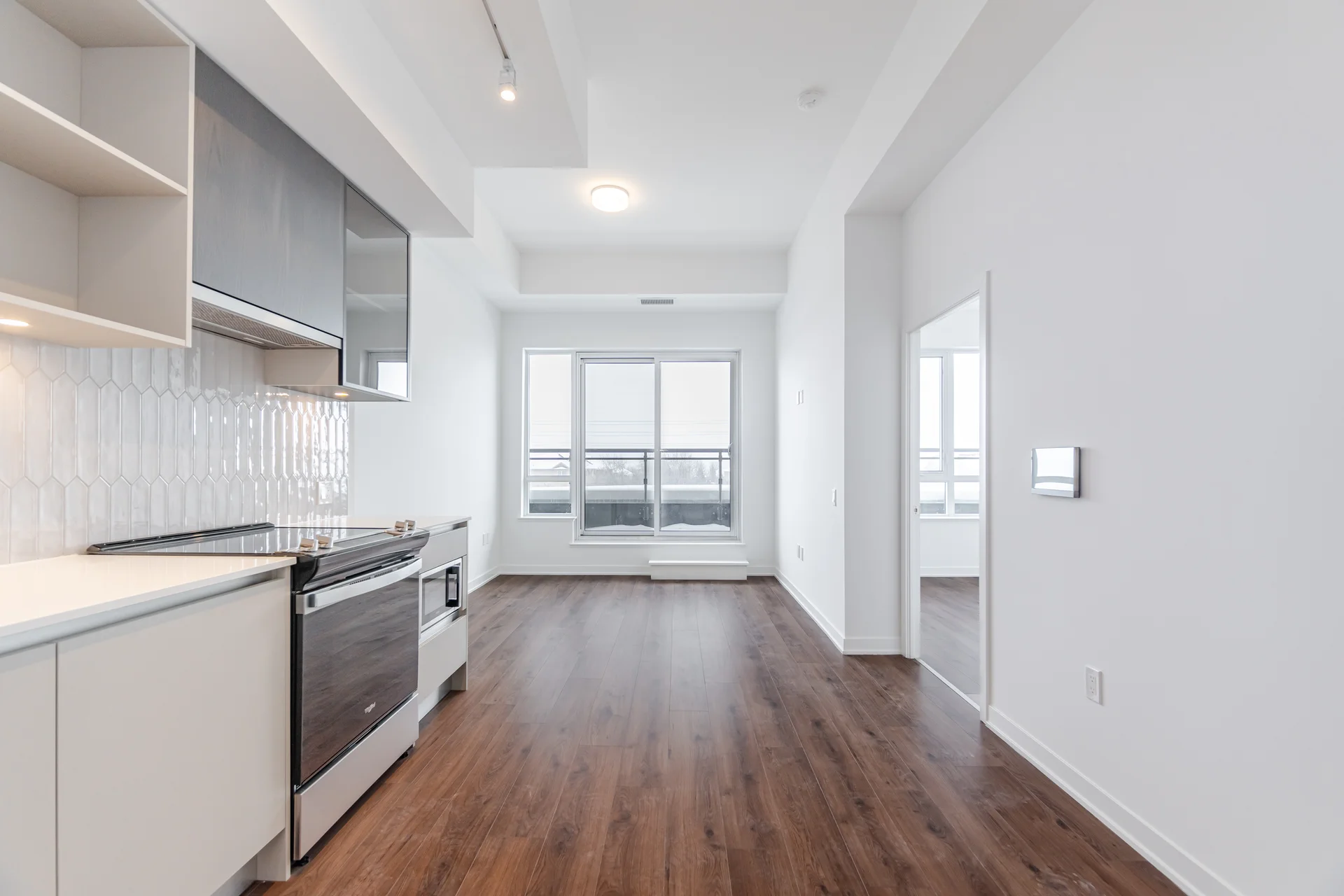 #212-395 Dundas Street West, Oakville - photo 11