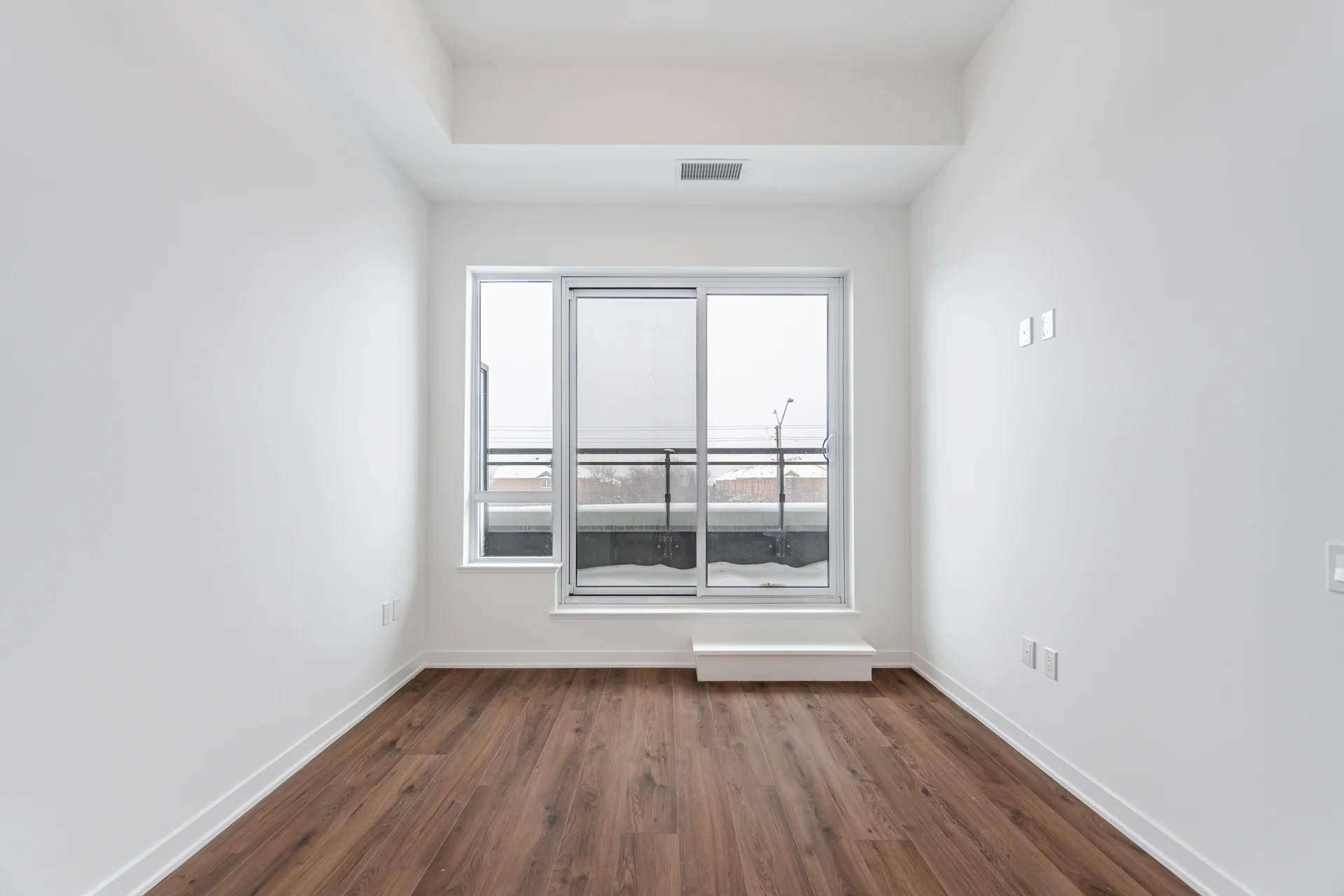 #212-395 Dundas Street West, Oakville - photo 12