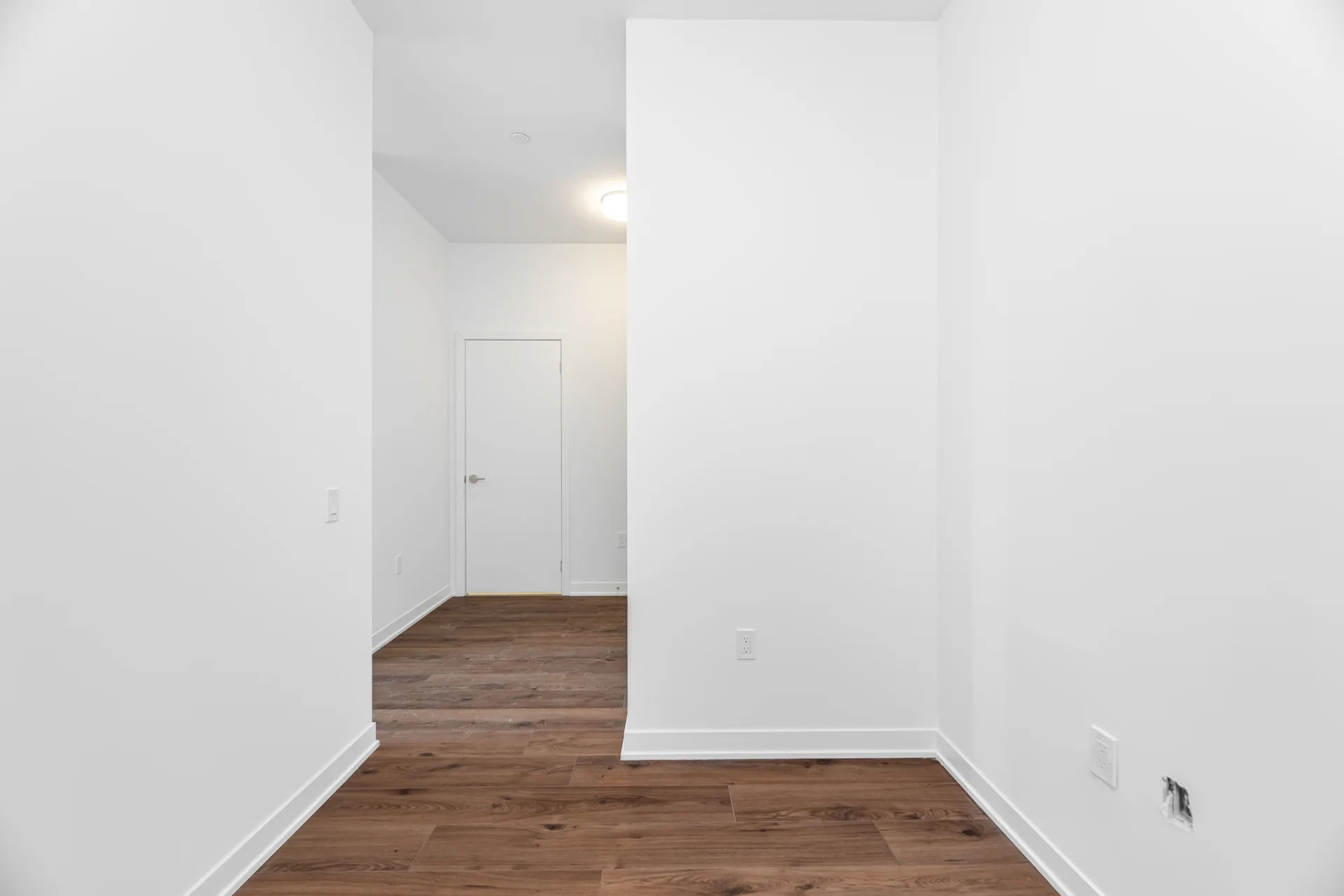 #212-395 Dundas Street West, Oakville - photo 20
