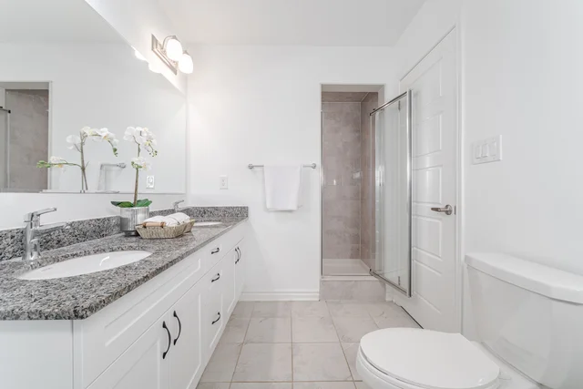 1564 Moira Crescent, Milton - photo 32