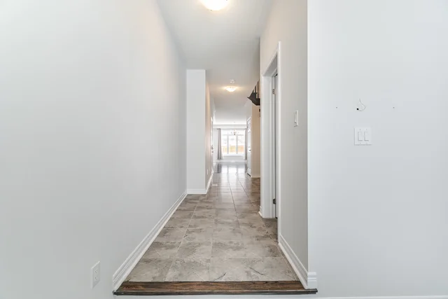 141 Marigold Gardens, Oakville - photo 6