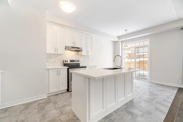 141 Marigold Gardens, Oakville - photo 14