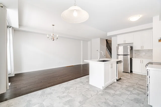 141 Marigold Gardens, Oakville - photo 17