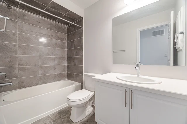 141 Marigold Gardens, Oakville - photo 33