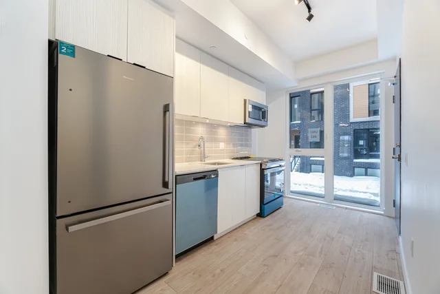 #8-176 Clonmore Drive, Scarborough - photo 9
