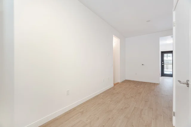 #8-176 Clonmore Drive, Scarborough - photo 10