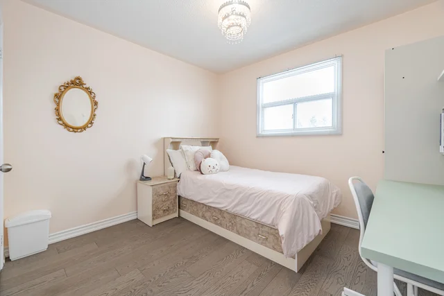 166 Killian Road, Maple - photo 48