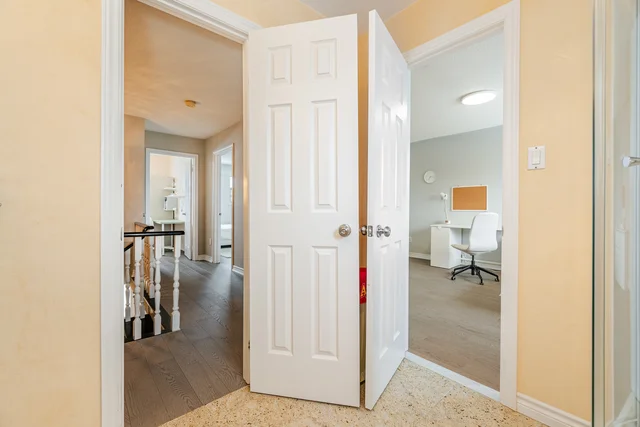 166 Killian Road, Maple - photo 52