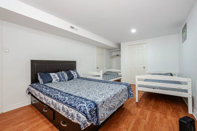 166 Killian Road, Maple - photo 65