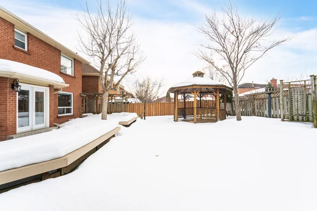 166 Killian Road, Maple - photo 71