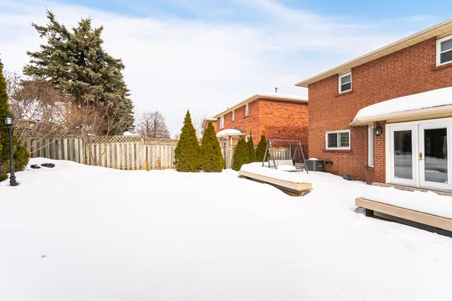 166 Killian Road, Maple - photo 74