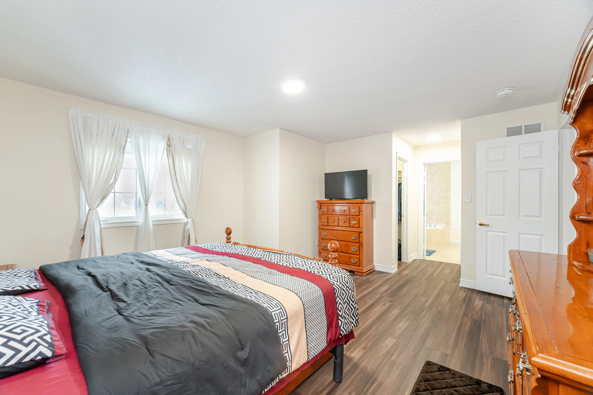 150 Fairwood Circle, Brampton - photo 44