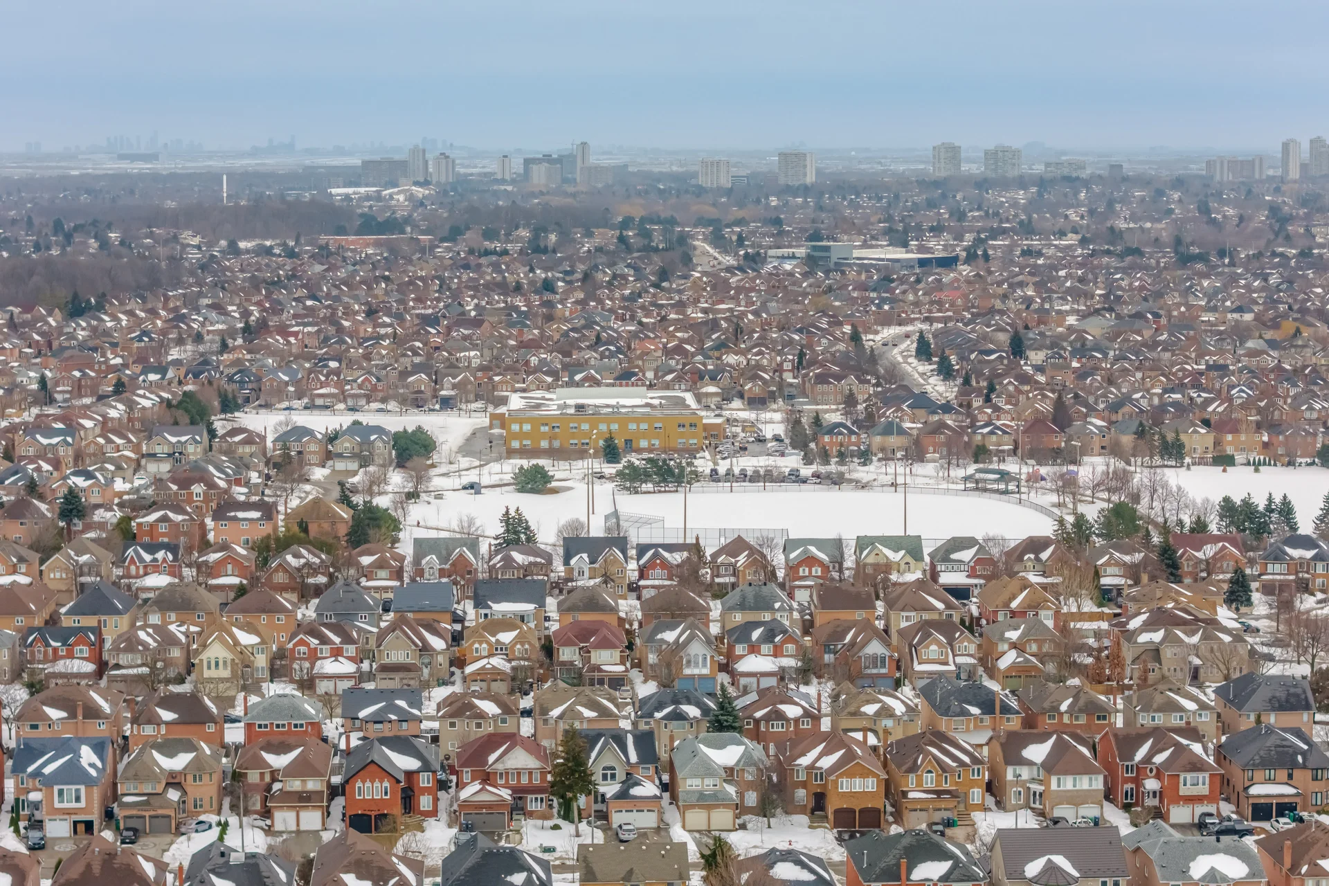 150 Fairwood Circle, Brampton - photo 86