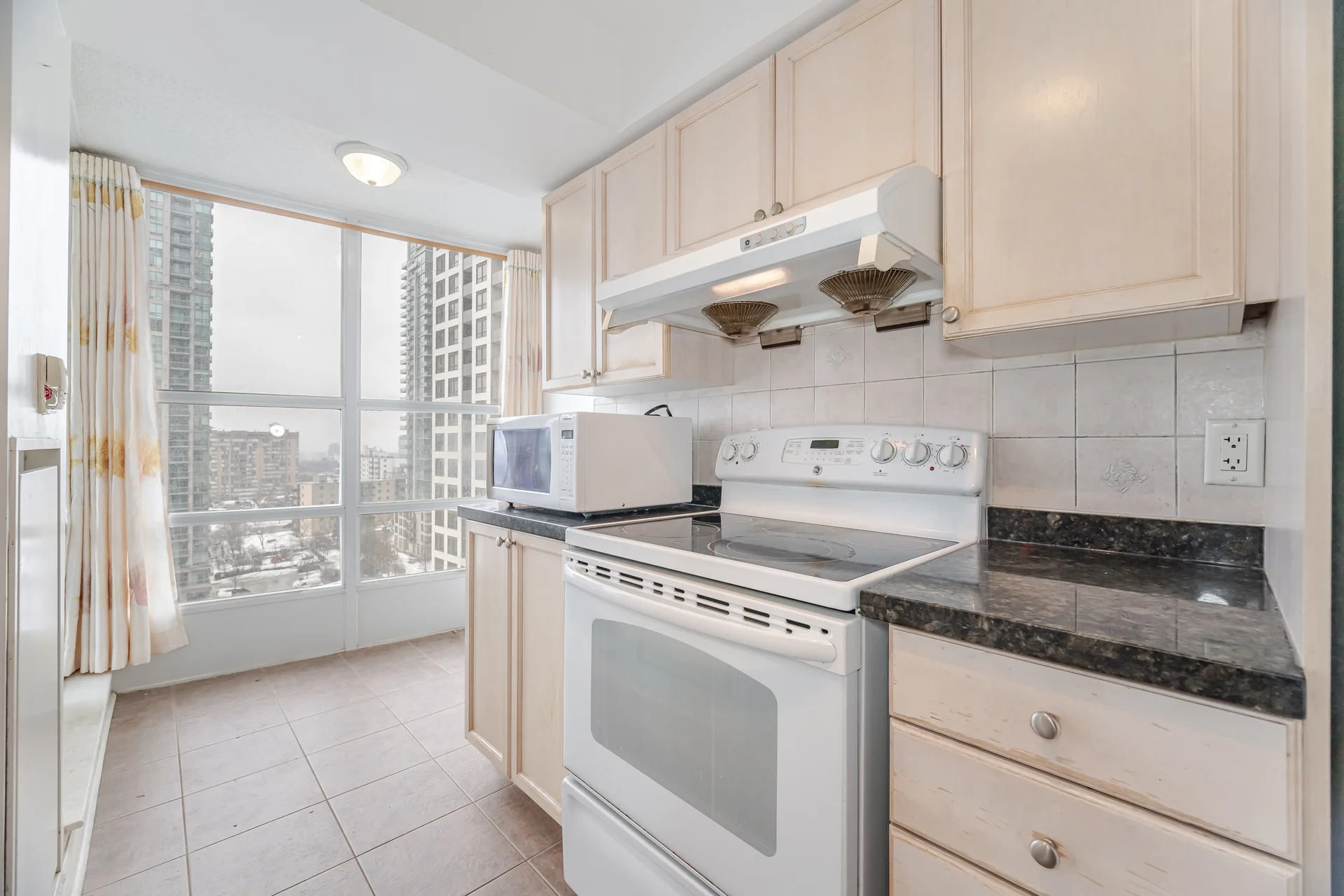 #1212-33 Elm Drive, Mississauga - photo 11