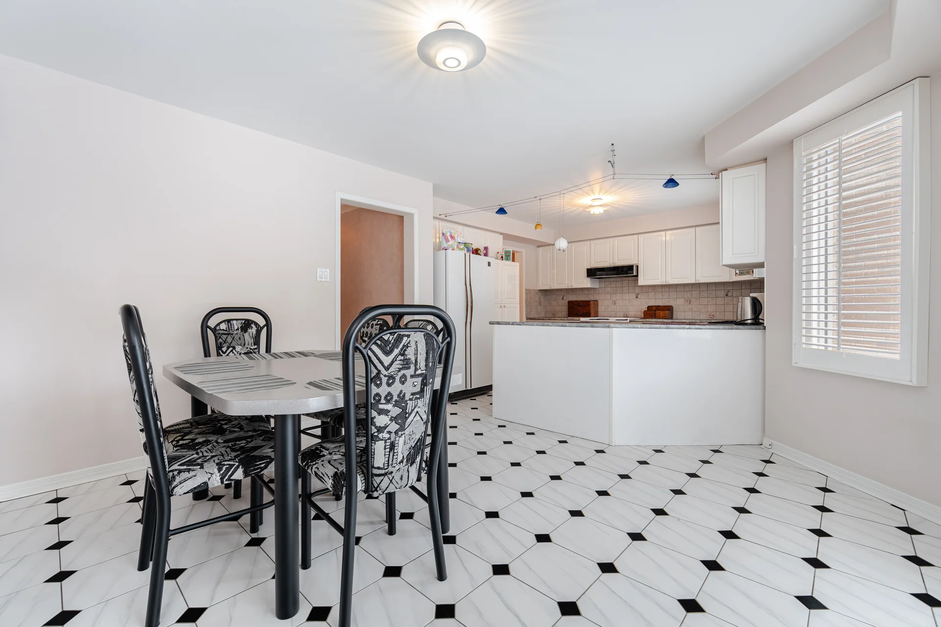 3229267
