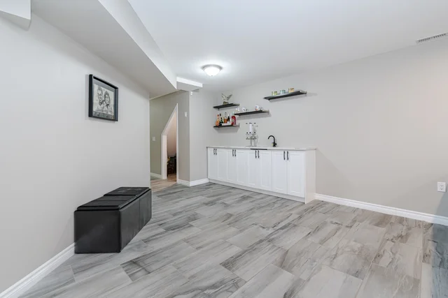 18 Daw Avenue, Hamilton - photo 61