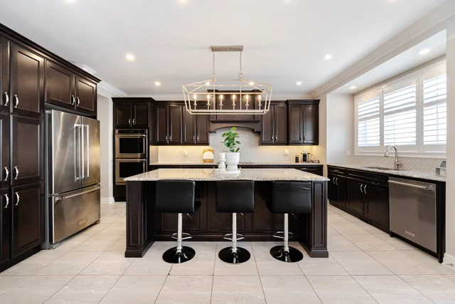 3318 Charles Biggar Drive, Oakville - photo 15