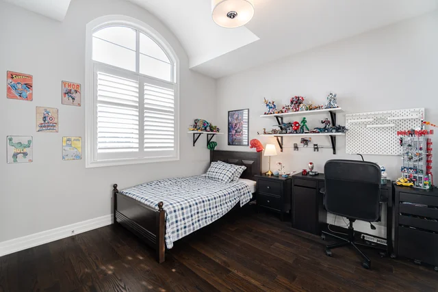 3318 Charles Biggar Drive, Oakville - photo 38
