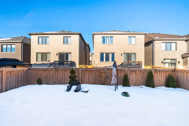 3318 Charles Biggar Drive, Oakville - photo 44