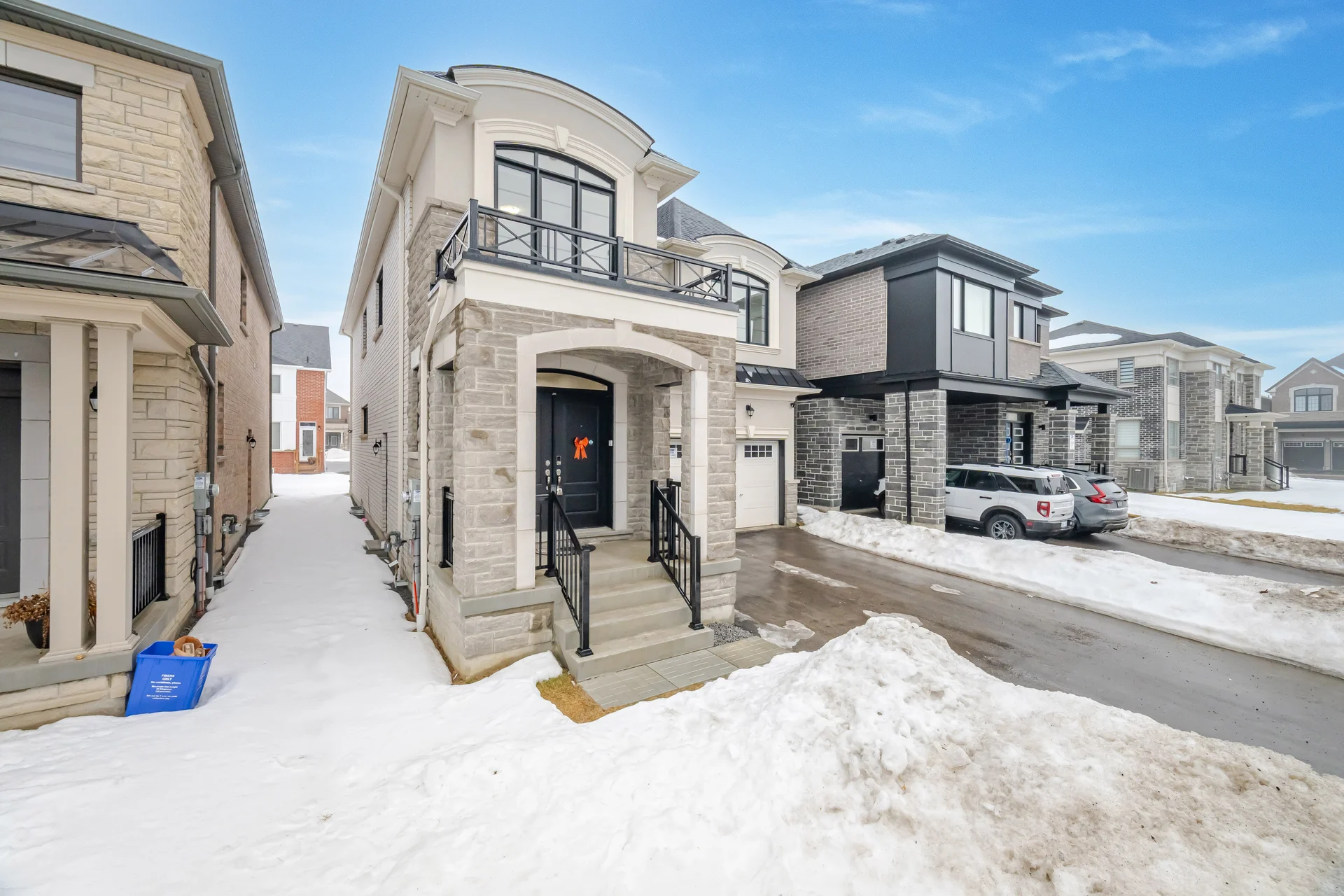 1420 Swallowtail Lane, Pickering - photo 4