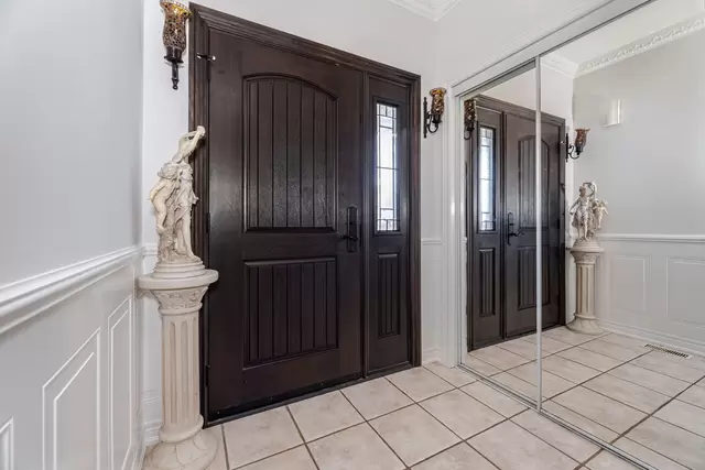 38 Wilcox Road, Maple - photo 6