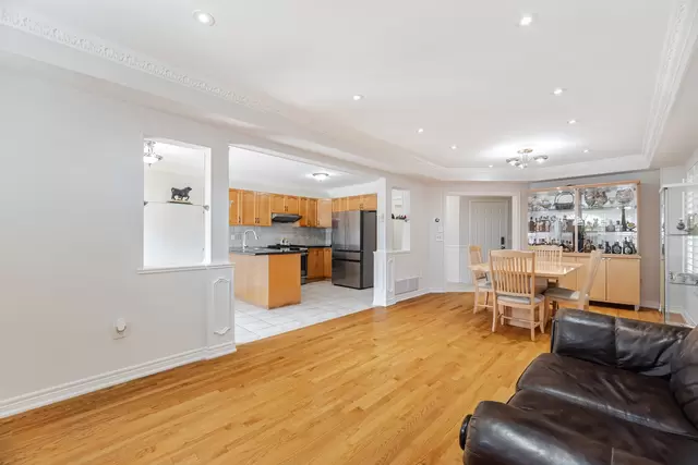 38 Wilcox Road, Maple - photo 14