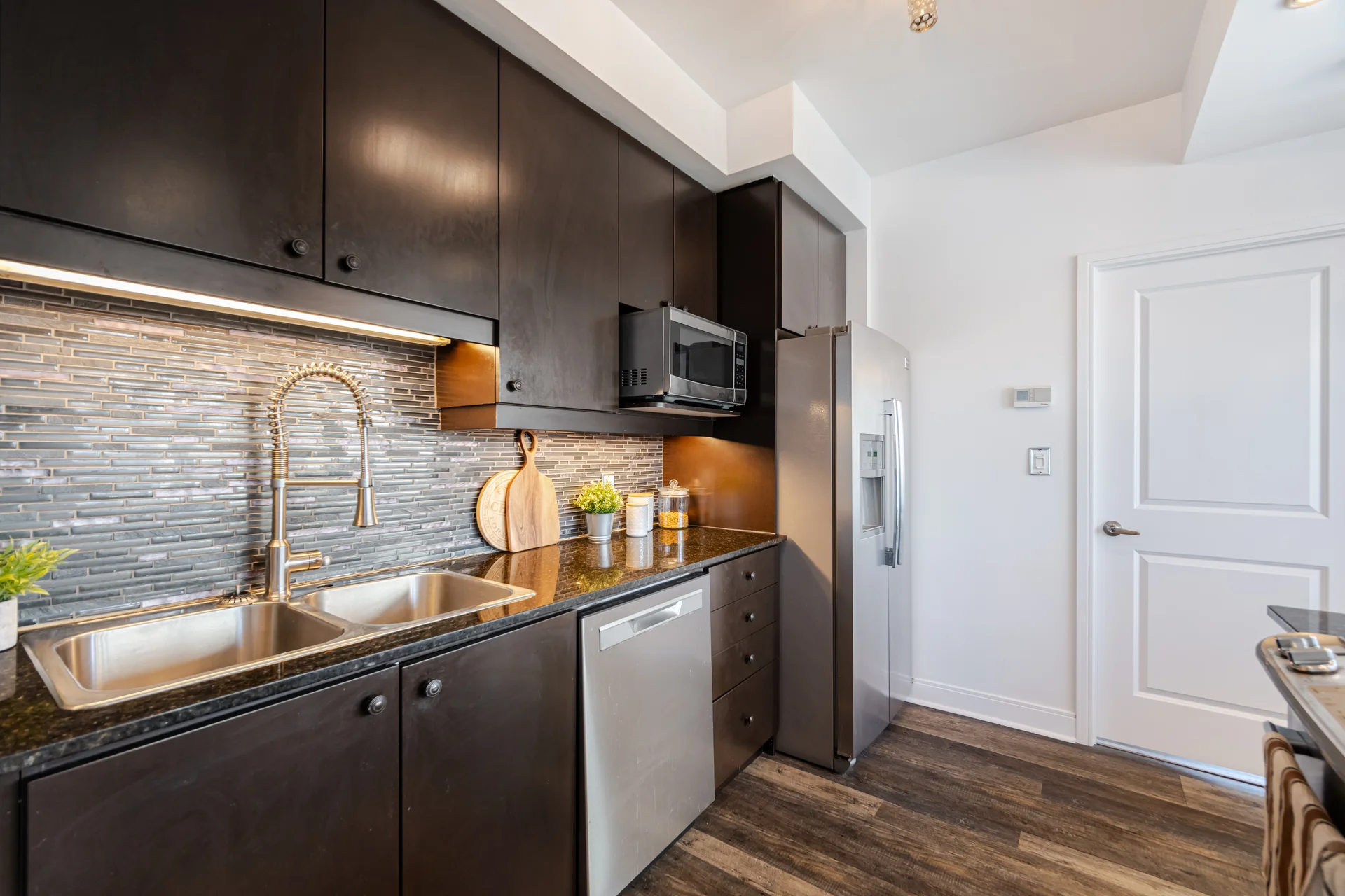 #408-60 Absolute Avenue, Mississauga - photo 21