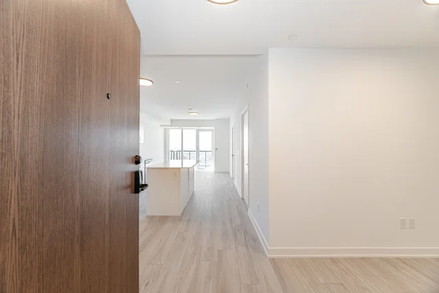 #1510-1035 Southdown Road, Mississauga - photo 4