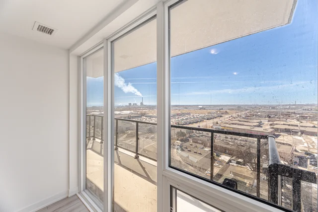 #1510-1035 Southdown Road, Mississauga - photo 19