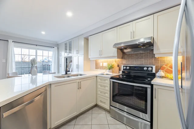 20 Beachville Circle, Brampton - photo 19