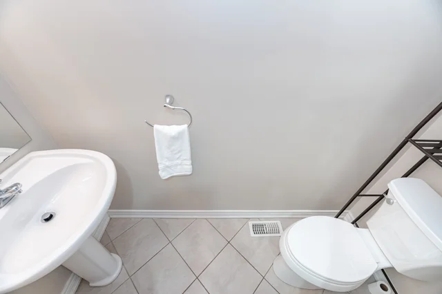 20 Beachville Circle, Brampton - photo 24