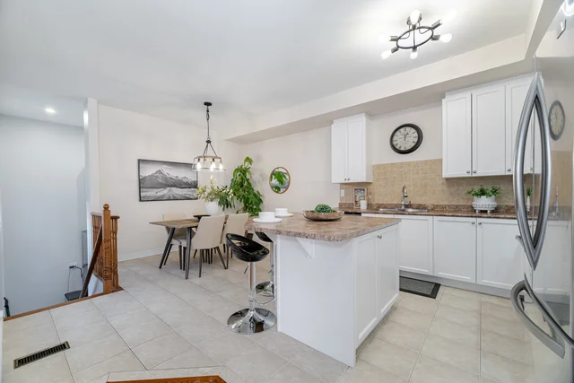5539 Waterwind Crescent, Mississauga - photo 18