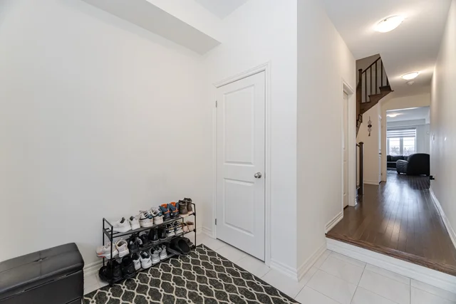 1247 Rexton Drive, Oshawa - photo 5