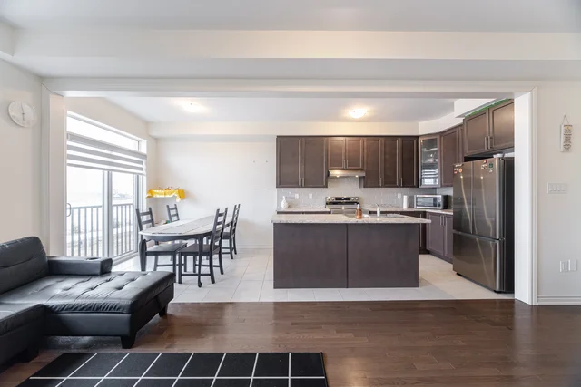 1247 Rexton Drive, Oshawa - photo 6