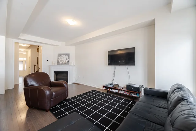 1247 Rexton Drive, Oshawa - photo 17