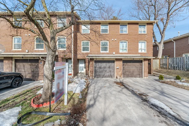 38 Eden Park Drive, Brampton - photo 2