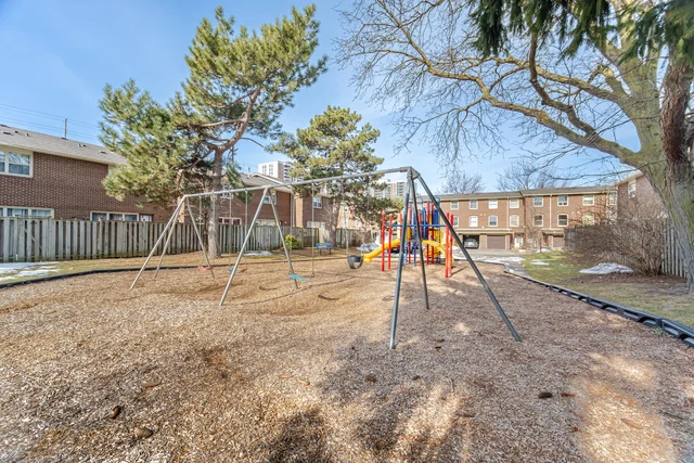 38 Eden Park Drive, Brampton - photo 35