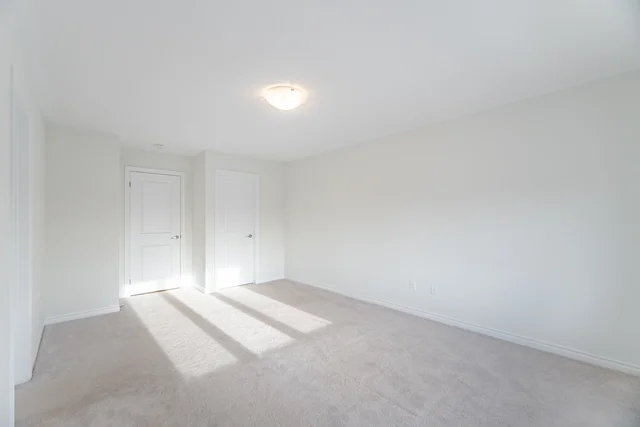 300 Okanagan Path, Oshawa - photo 27