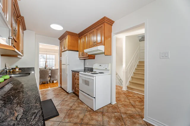 80 Royal Palm Drive, Brampton - photo 16