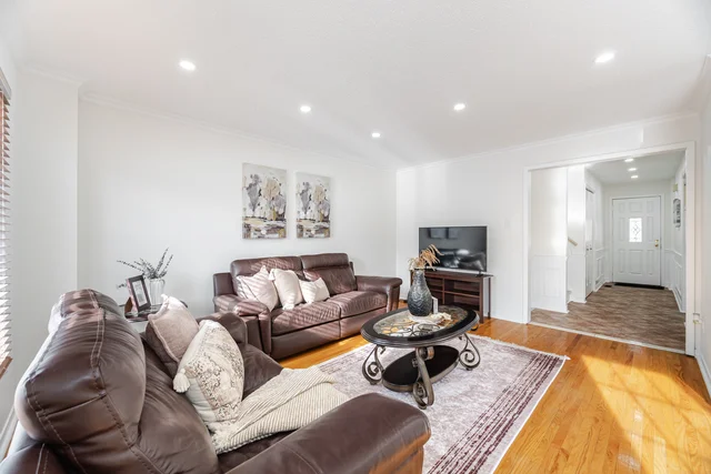 80 Royal Palm Drive, Brampton - photo 19