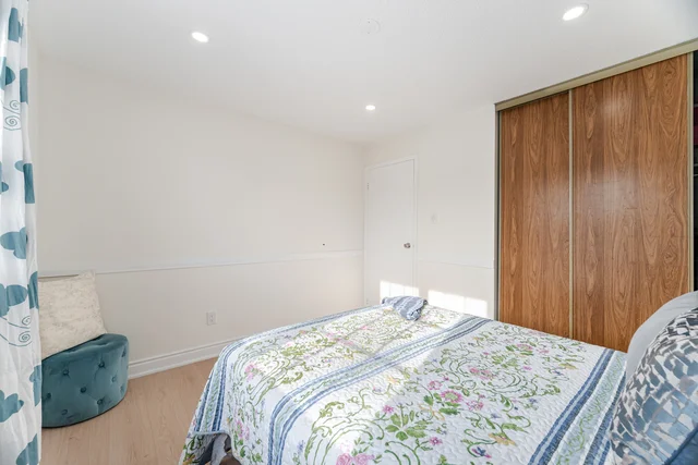 80 Royal Palm Drive, Brampton - photo 33